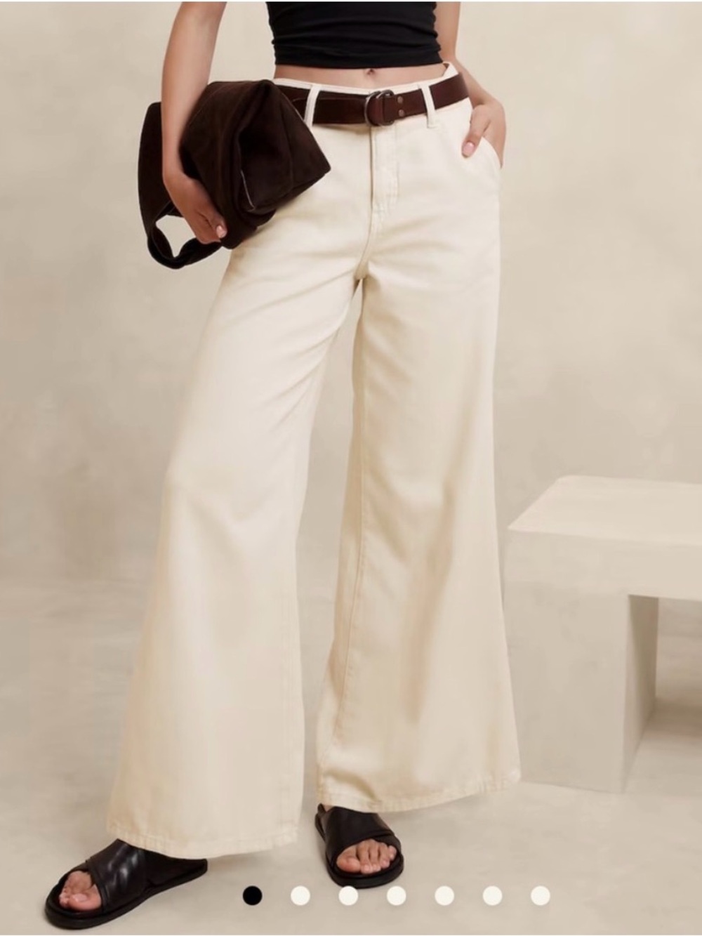 Banana Republic Wide Leg Ultra High-Rise Trouser Jeans in Cream - Women's Jeans